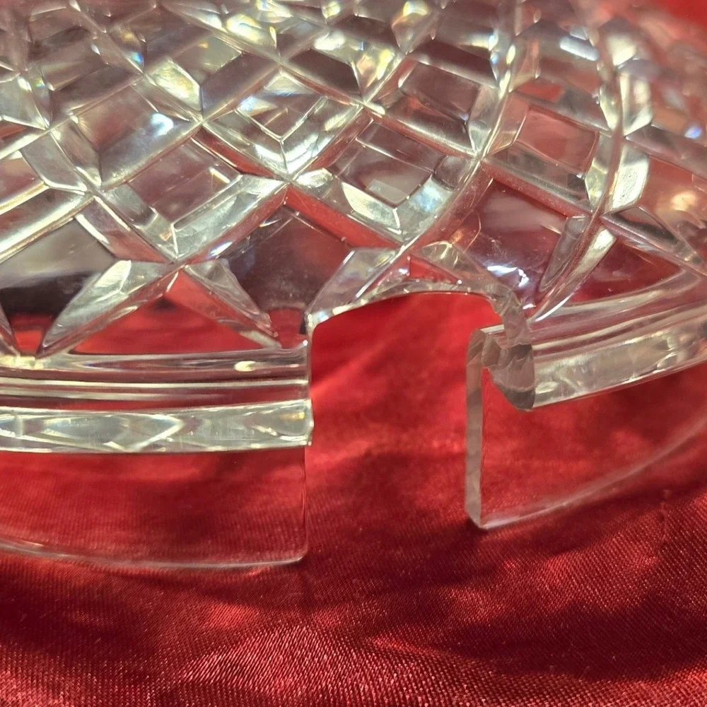 Unbranded elegant clear
